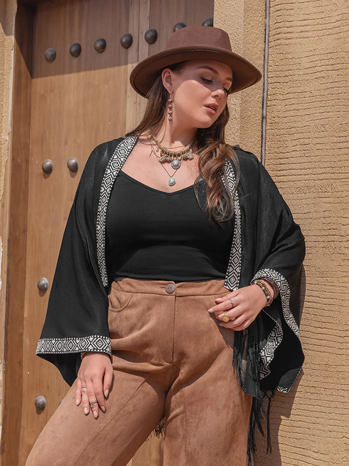 Plus Size Geometric Open Front Fringe Hem Cardigan - Image 4