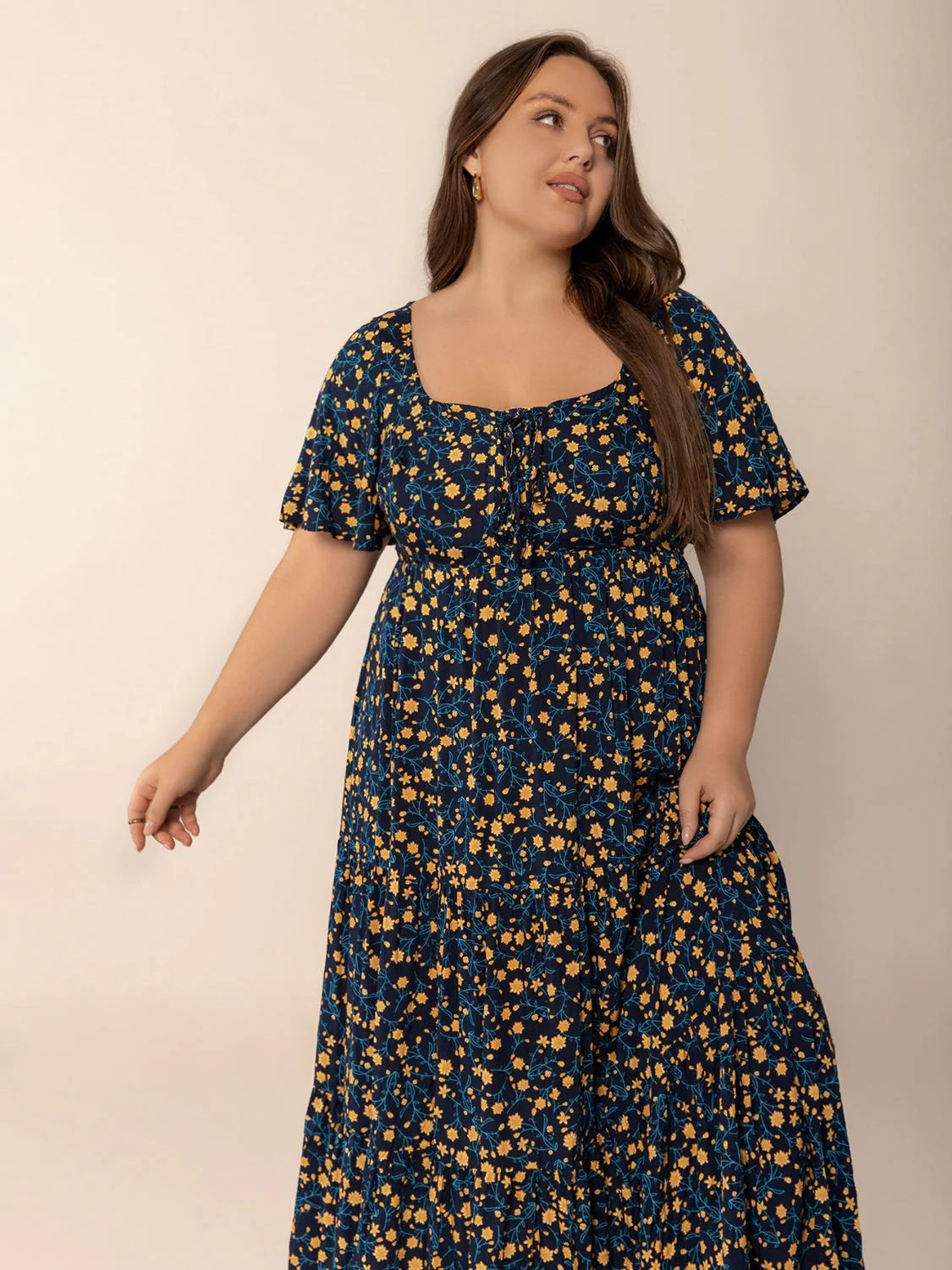 Plus Size Printed Short Sleeve Slit Tiered Maxi Dress - Image 8