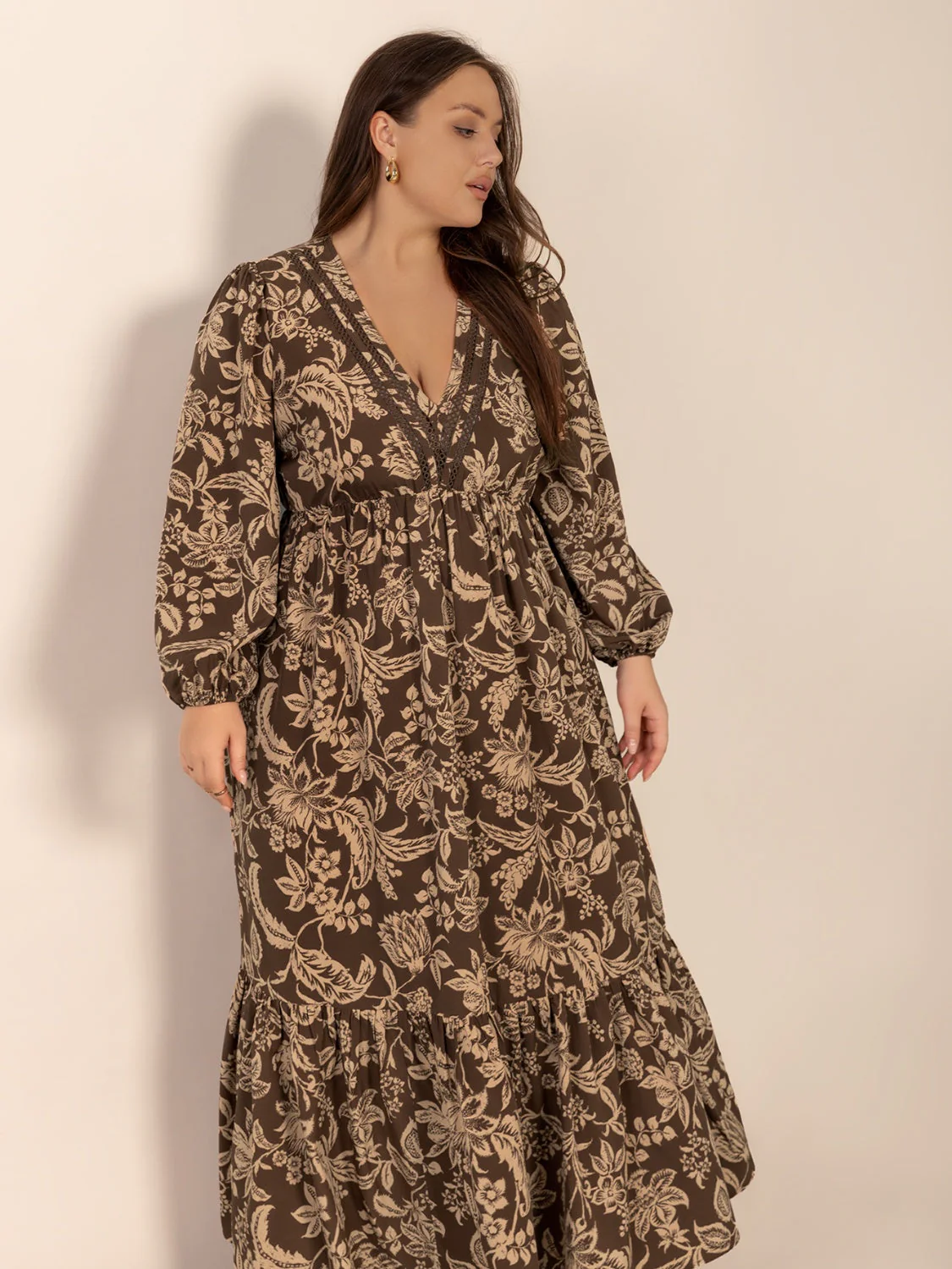Plus Size Printed V-Neck Balloon Sleeve Maxi Dress - Image 6