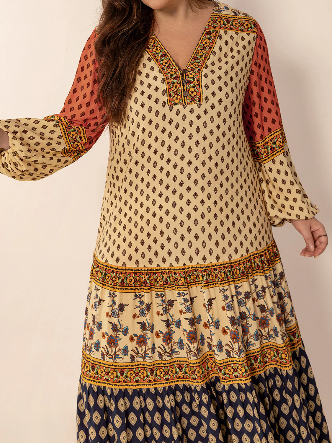 Plus Size Printed V-Neck Long Sleeve Maxi Dress - Image 5