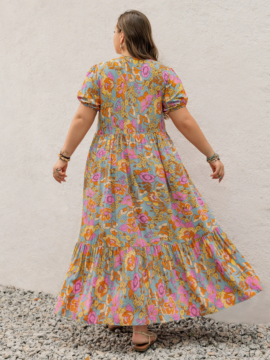 Plus Size Printed V-Neck Short Sleeve Maxi Dress - Image 3