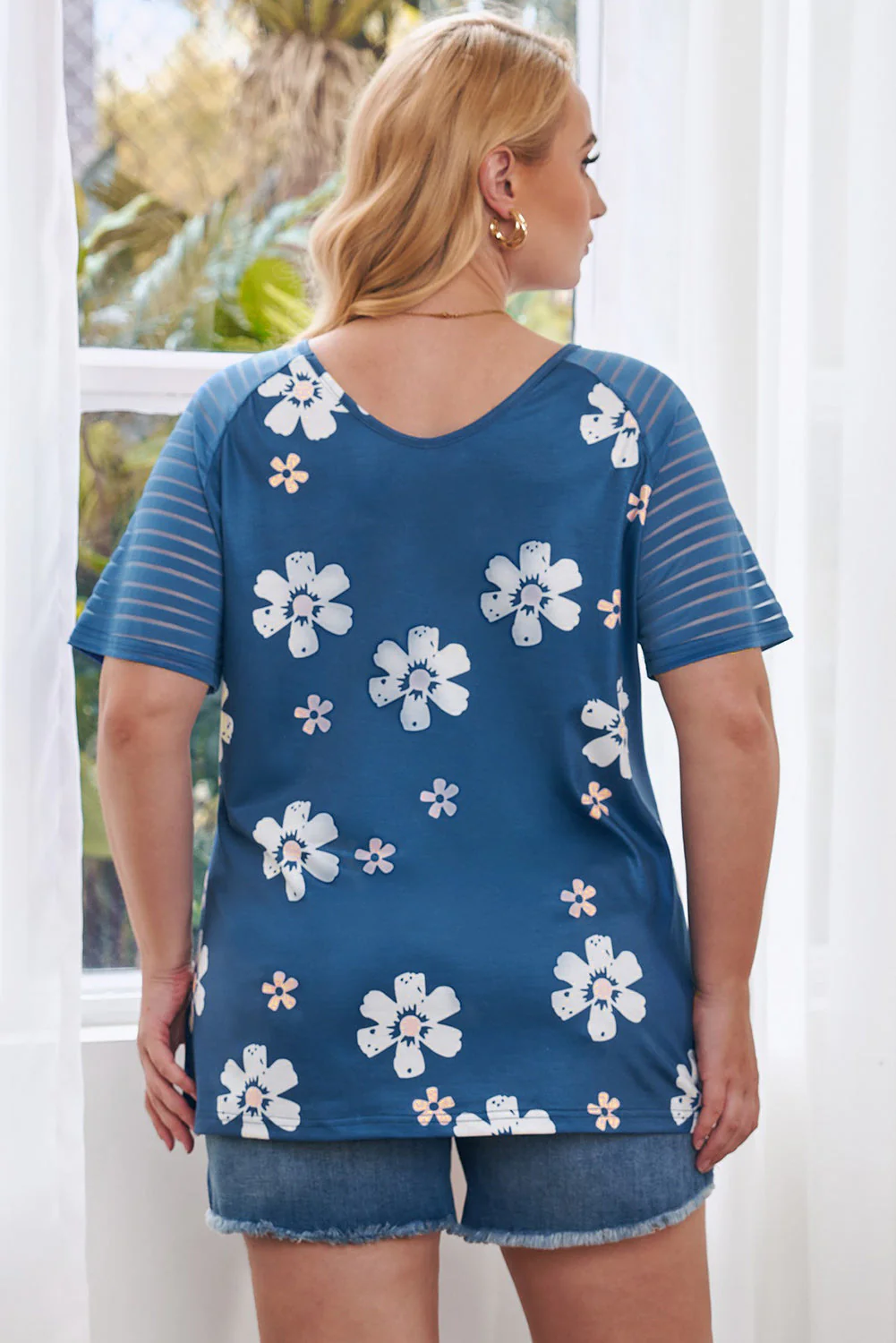 Plus Size V-Neck Raglan Sleeve Tee - Image 2