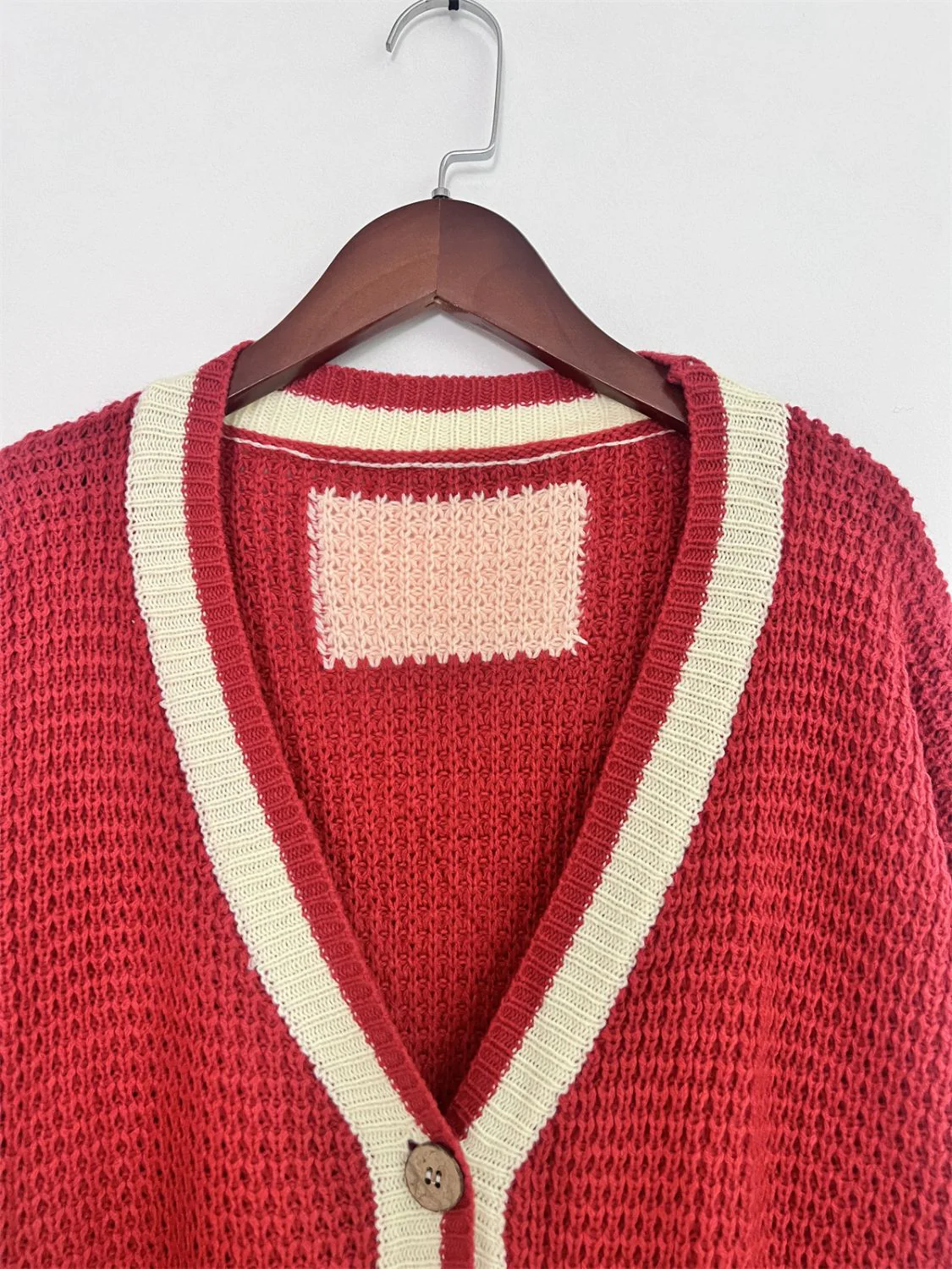 Pocketed Contrast V-Neck Long Sleeve Cardigan - Image 7