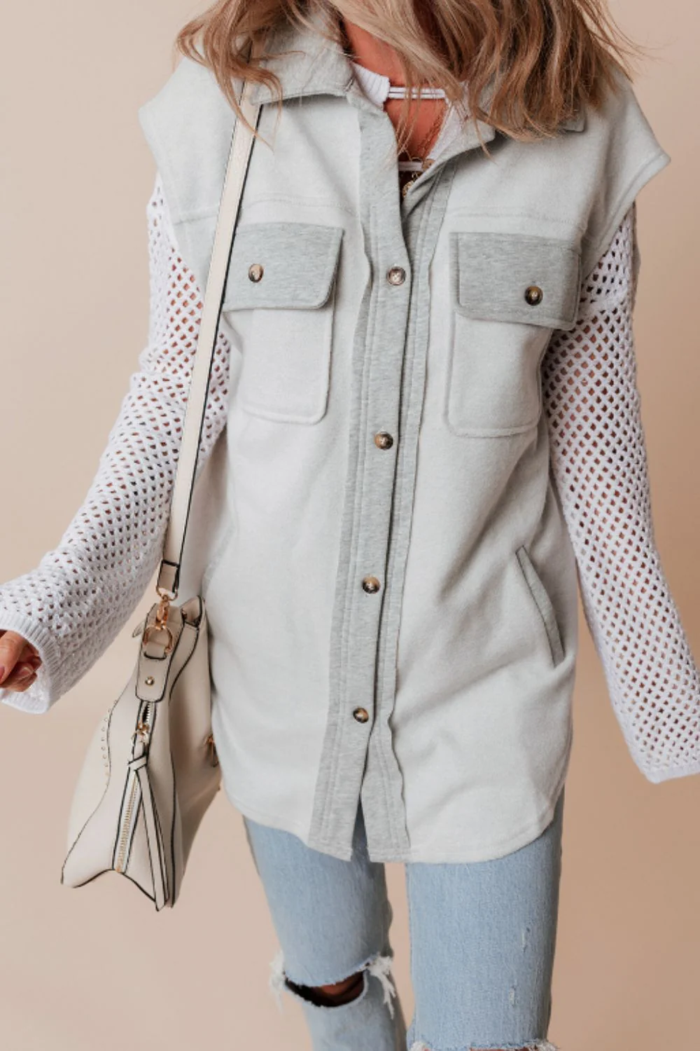 Pocketed Curved Hem Button Up Vest - Image 3