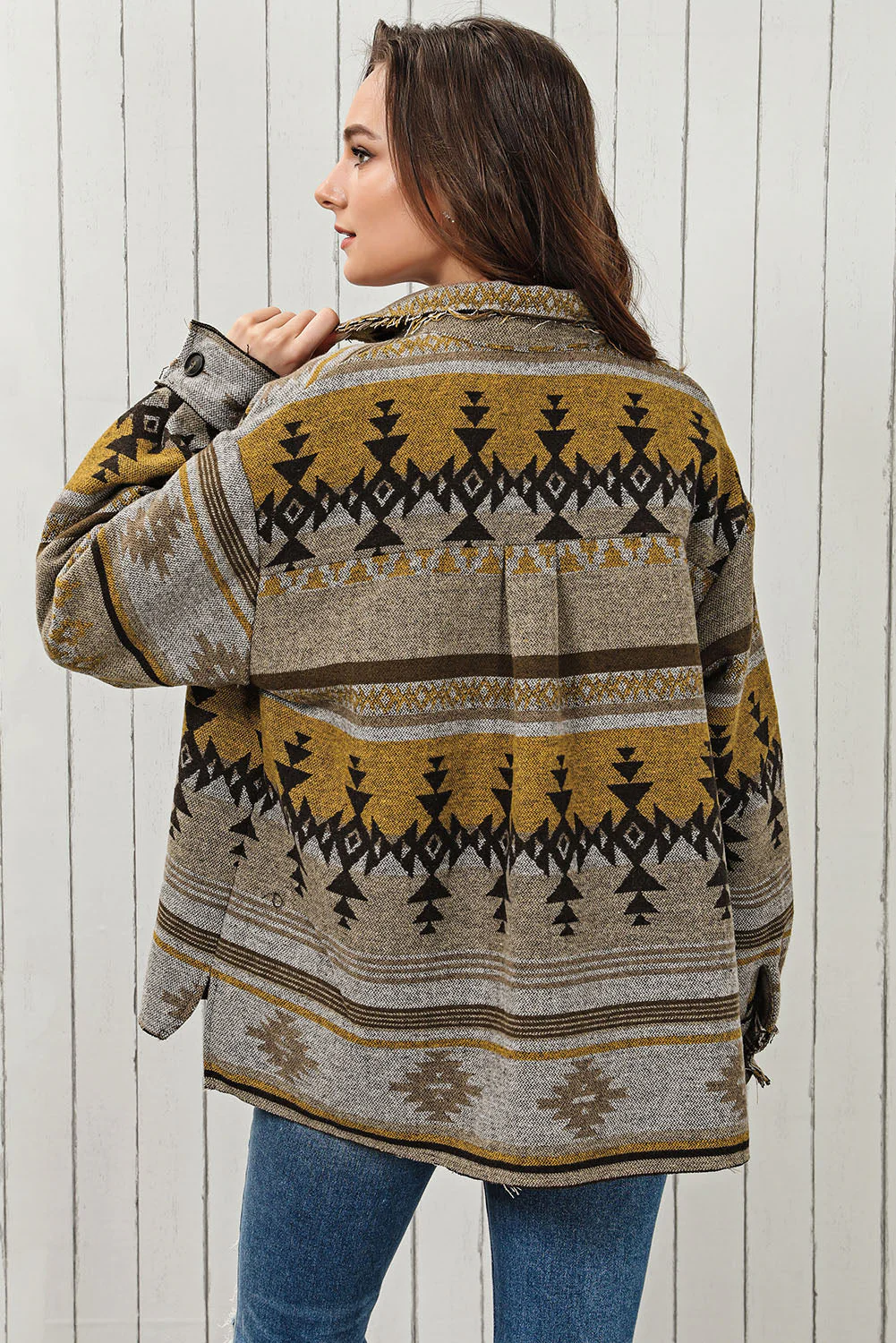 Pocketed Geometric Collared Neck Jacket - Image 7