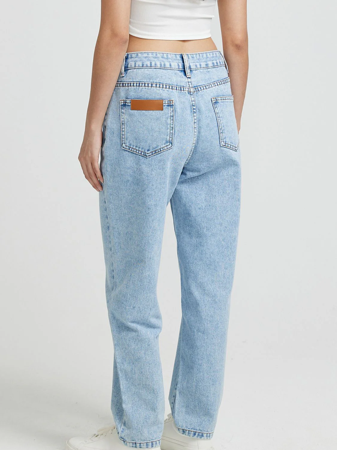 Pocketed Straight Leg Jeans - Image 2