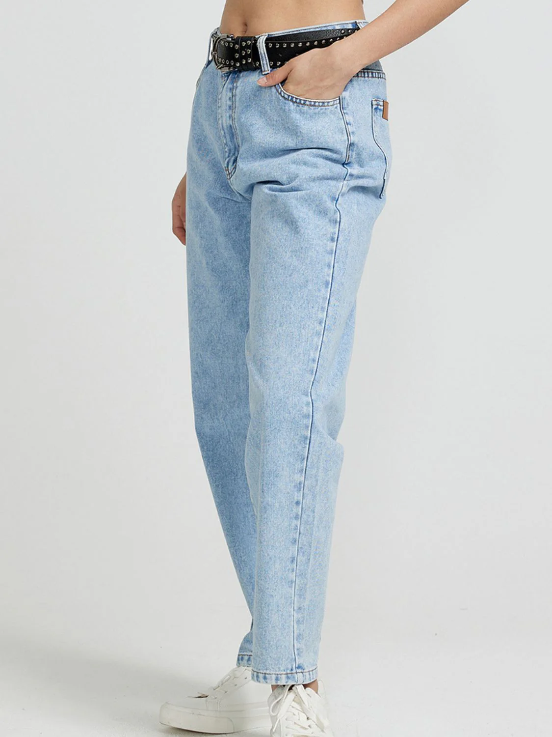 Pocketed Straight Leg Jeans - Image 4