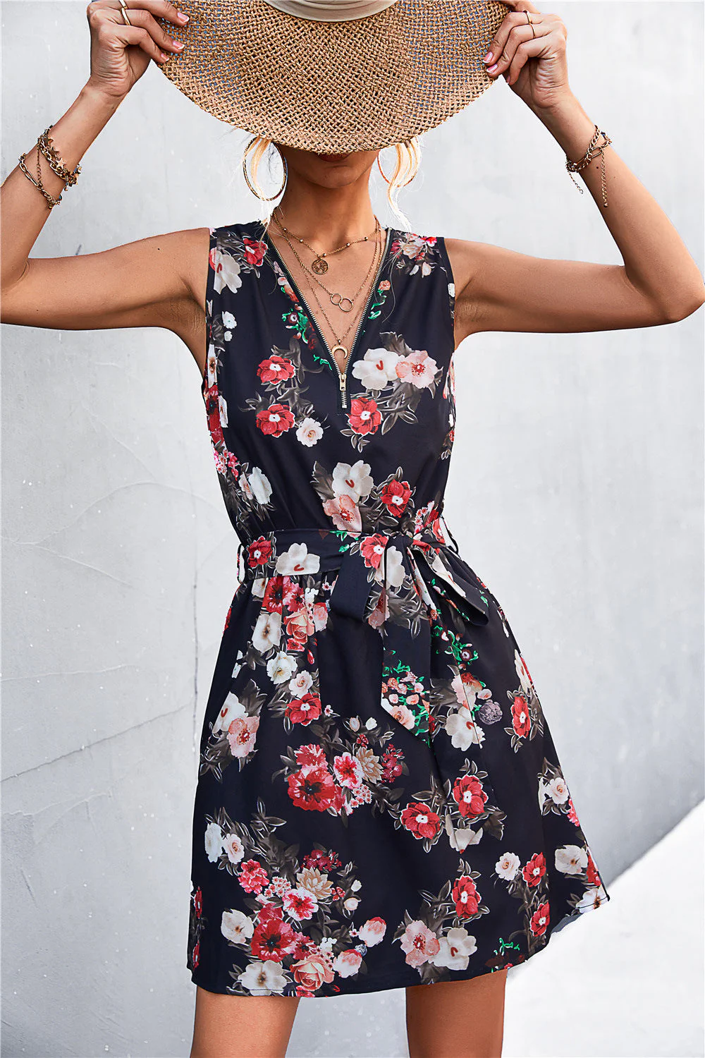 Printed Zip Detail Belted Sleeveless Dress - Image 5