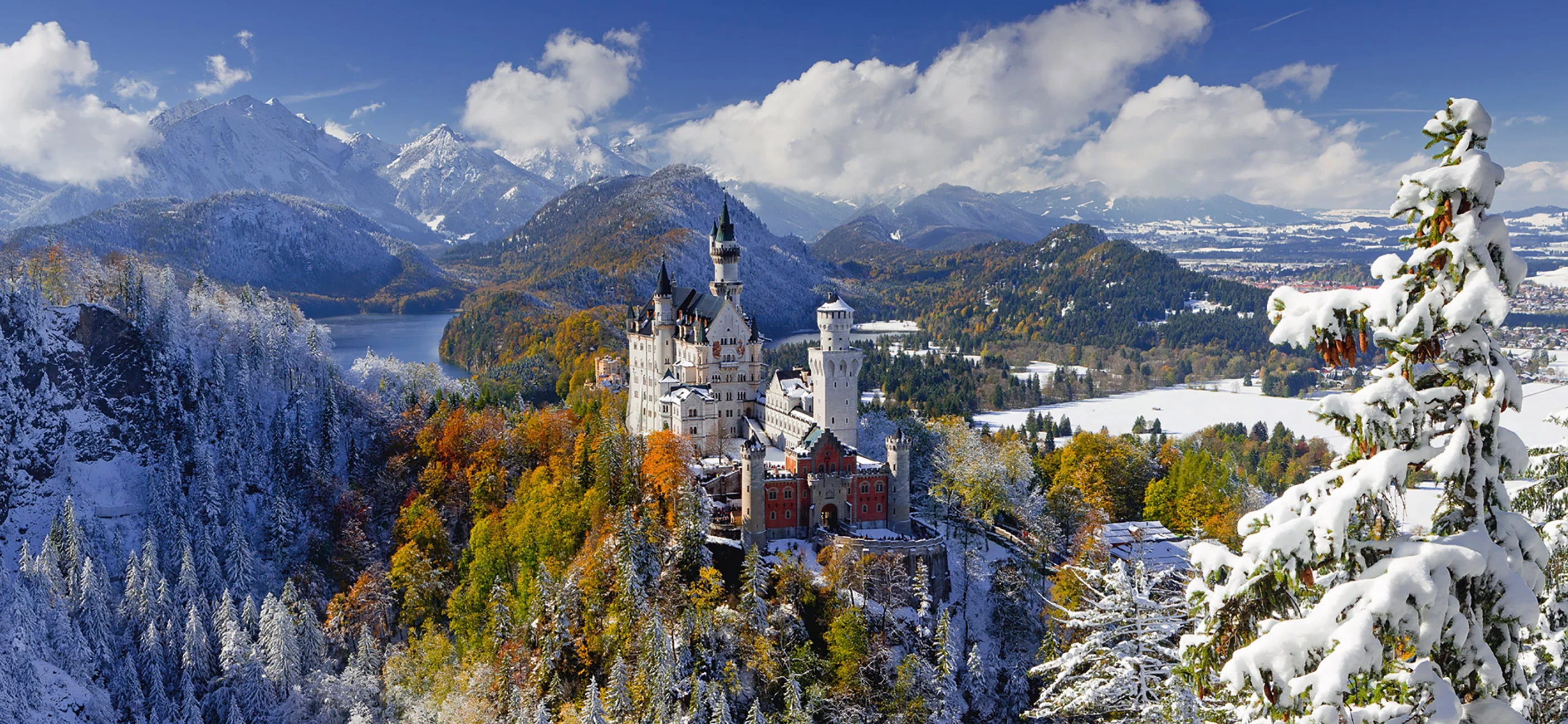 Puzzle: Panorama - Neuschwanstein Castle - Image 2