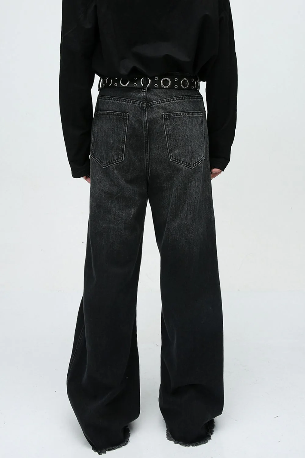 Raw Hem Jeans with Pockets - Image 3