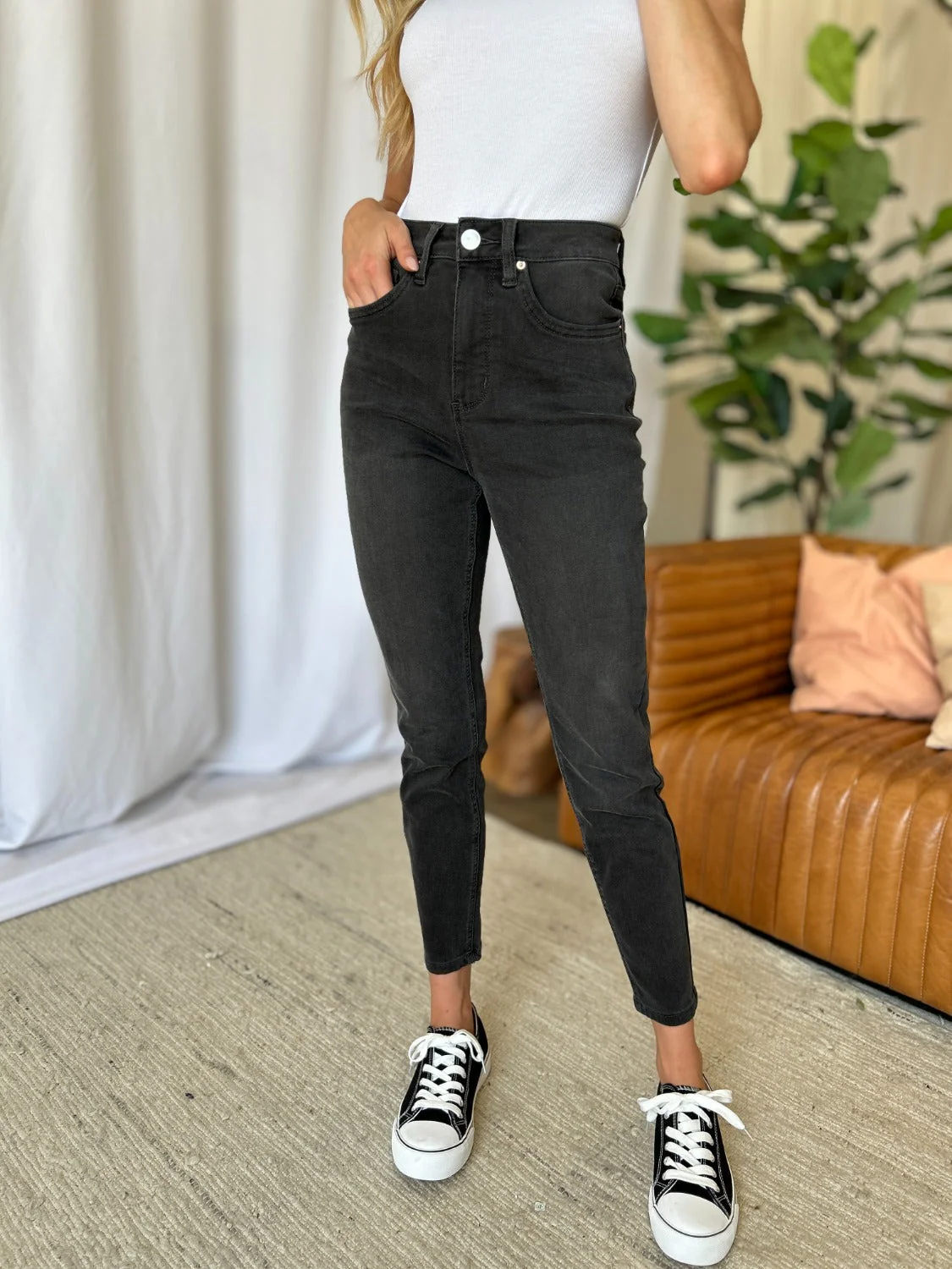 RFM Full Size High Rise Tummy Control Skinny Jeans - Image 10