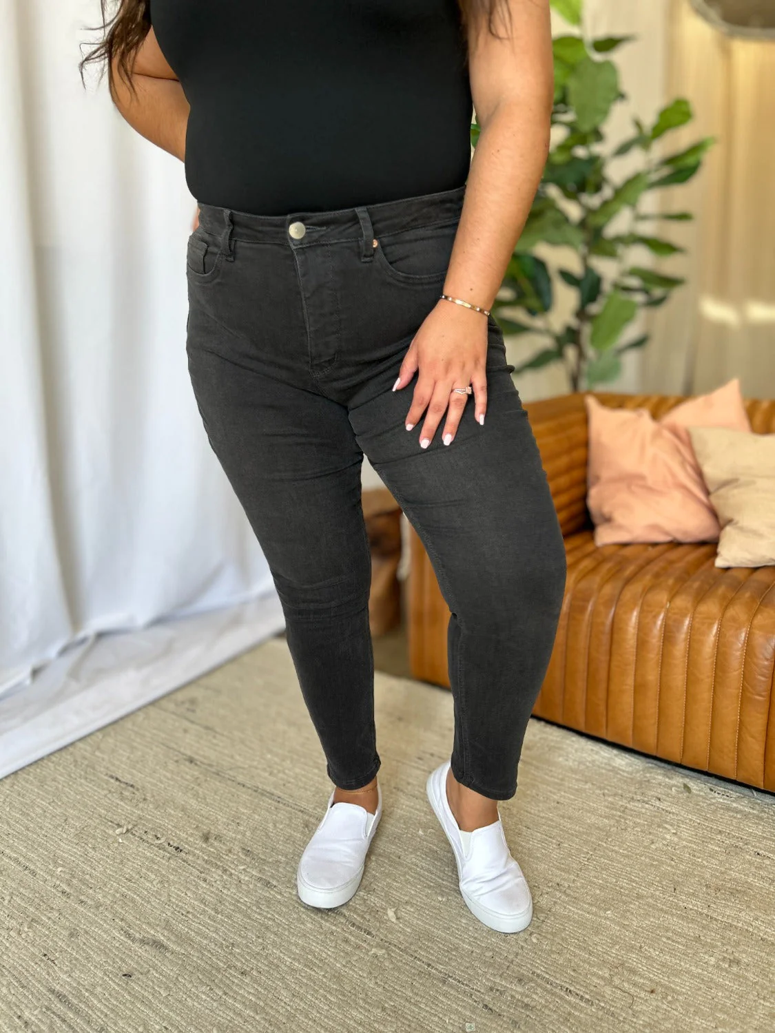 RFM Full Size High Rise Tummy Control Skinny Jeans - Image 14