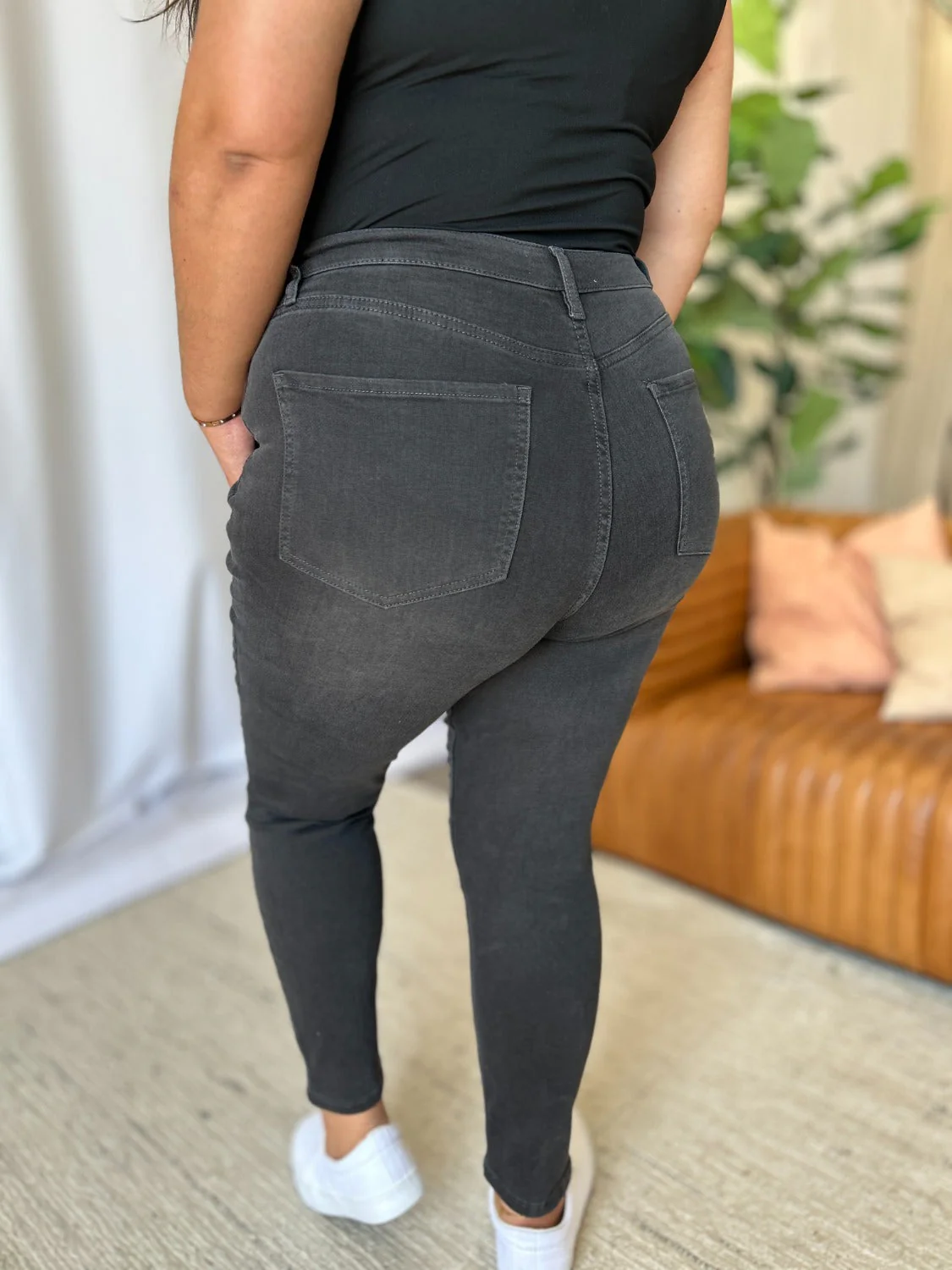 RFM Full Size High Rise Tummy Control Skinny Jeans - Image 16
