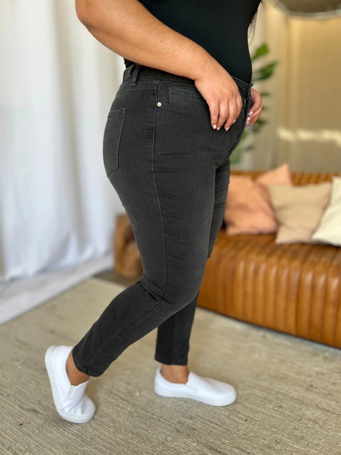 RFM Full Size High Rise Tummy Control Skinny Jeans - Image 20