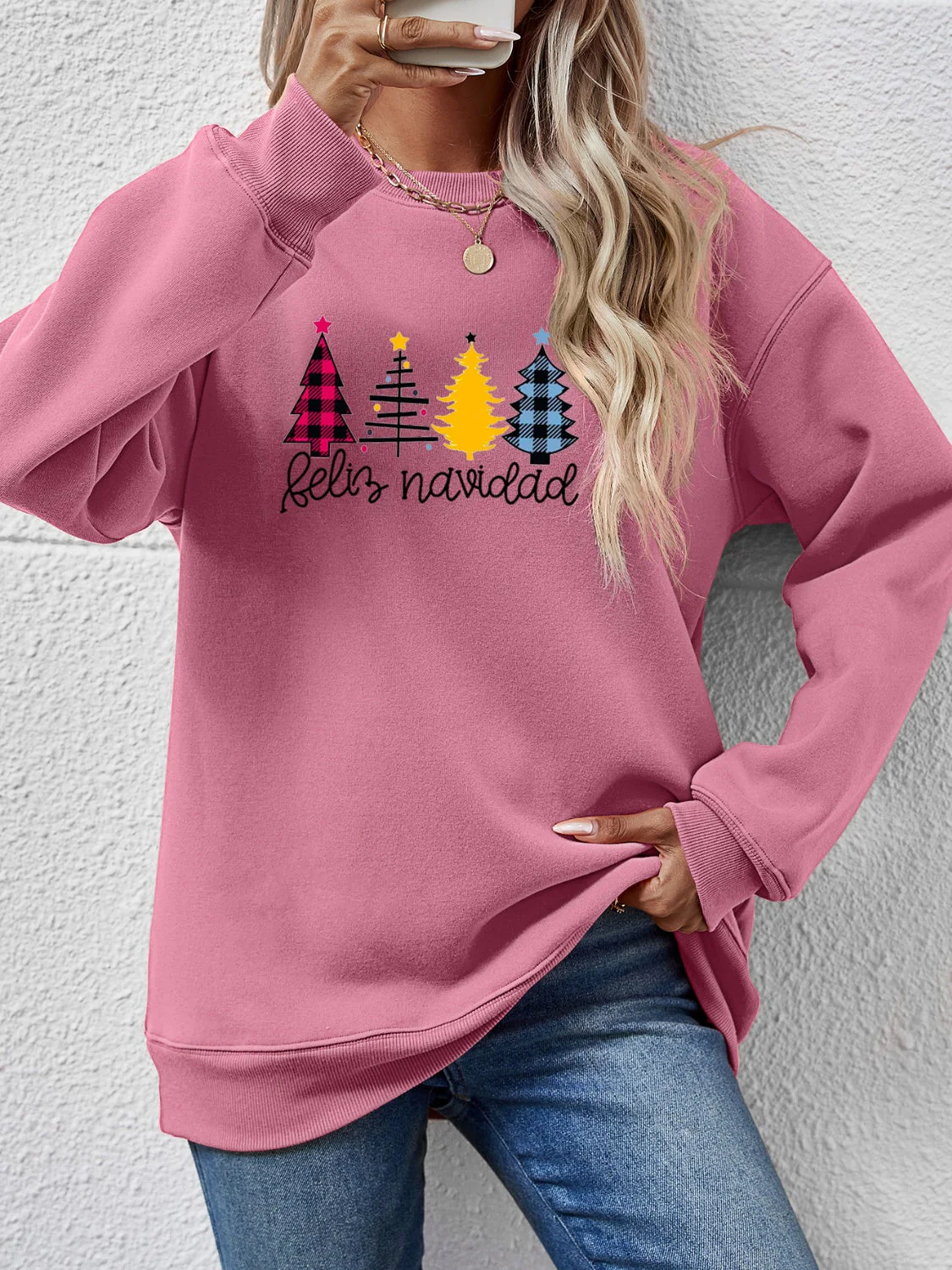 Round Neck Graphic Long Sleeve Sweatshirt - Image 10