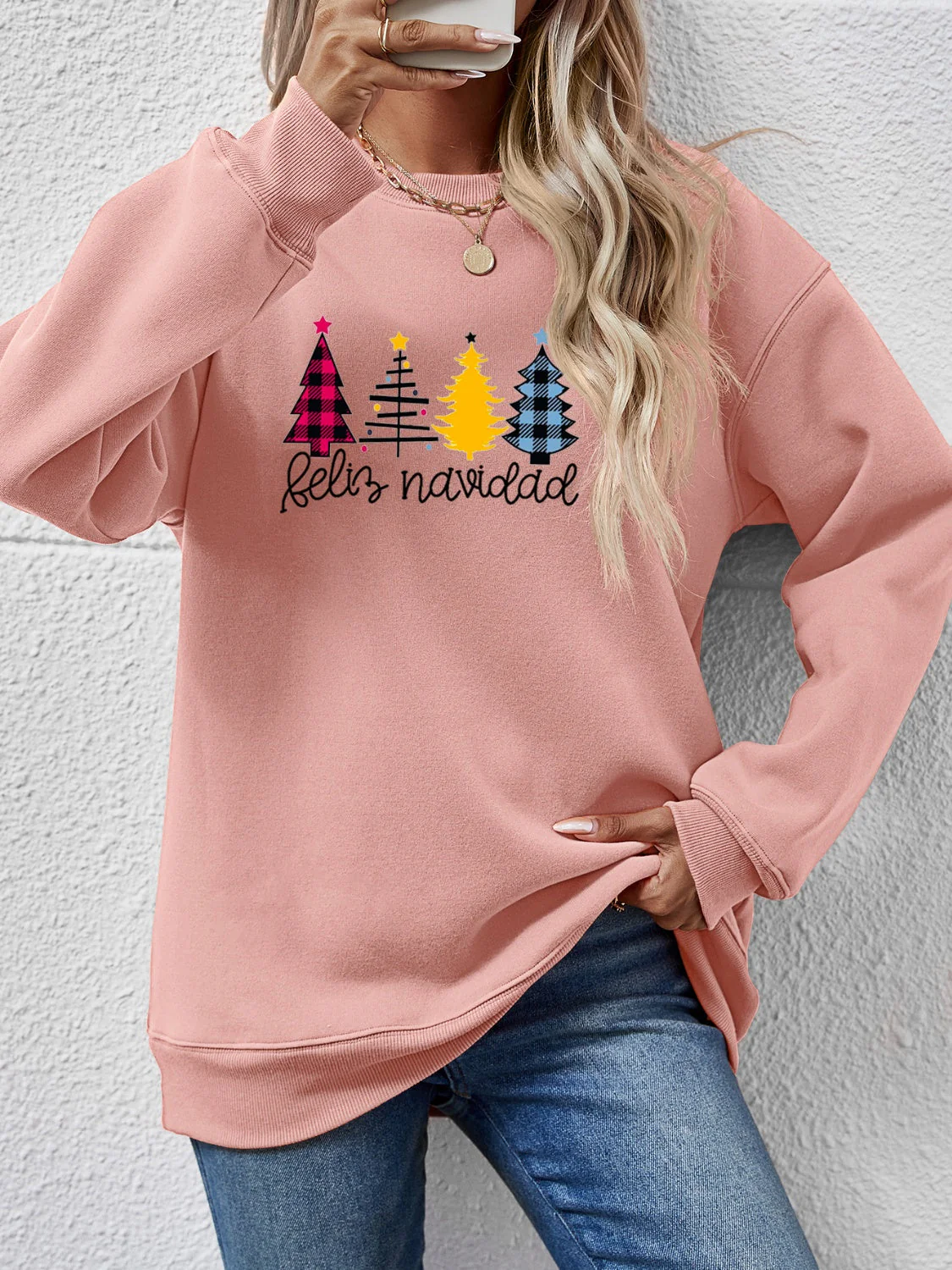 Round Neck Graphic Long Sleeve Sweatshirt - Image 22