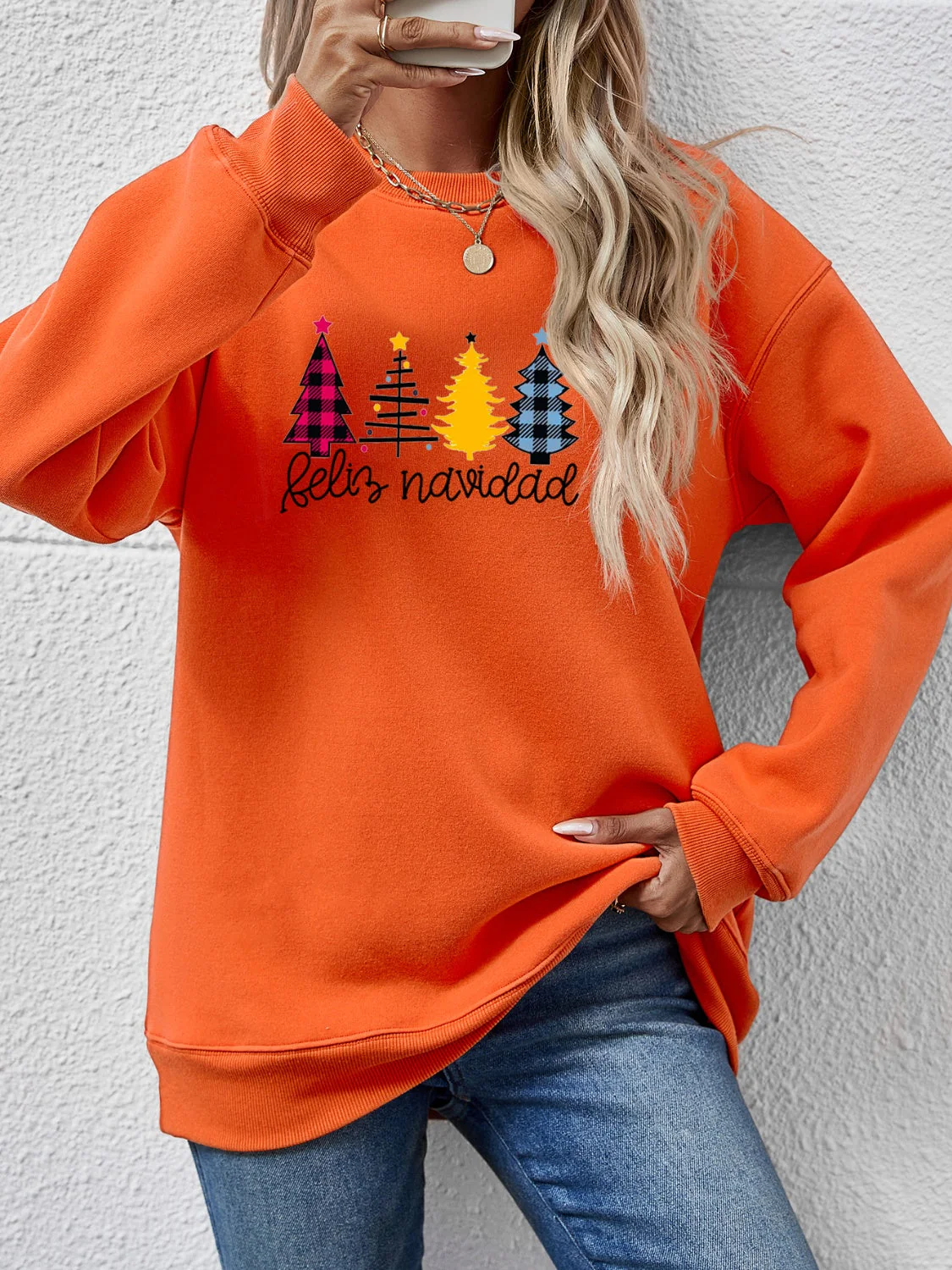 Round Neck Graphic Long Sleeve Sweatshirt - Image 25