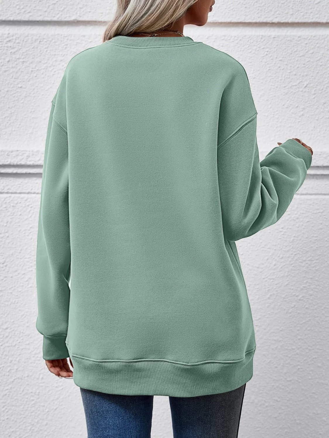 Round Neck Letter Graphic Long Sleeve Sweatshirt - Image 21