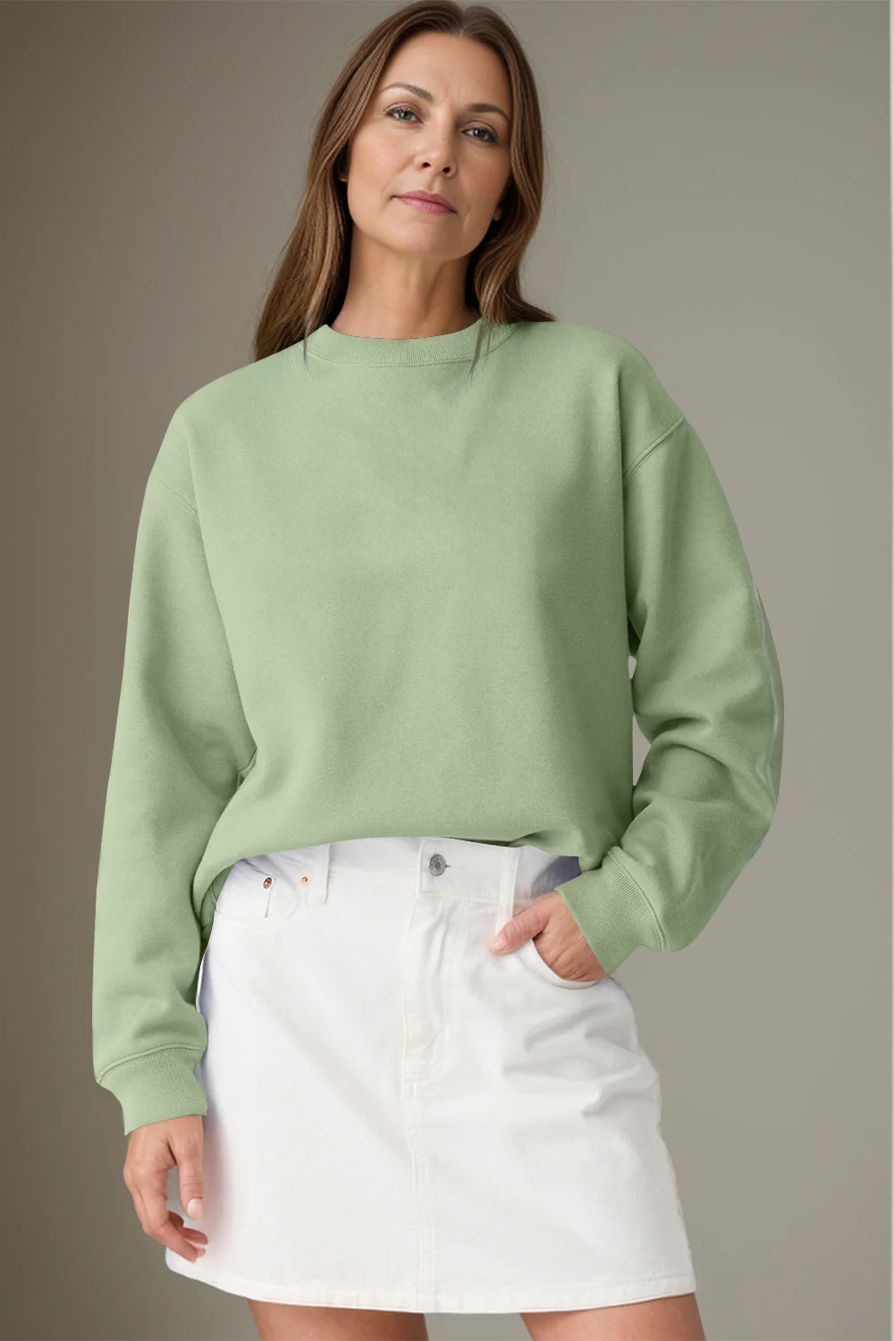 Round Neck Long Sleeve Sweatshirt - Image 11