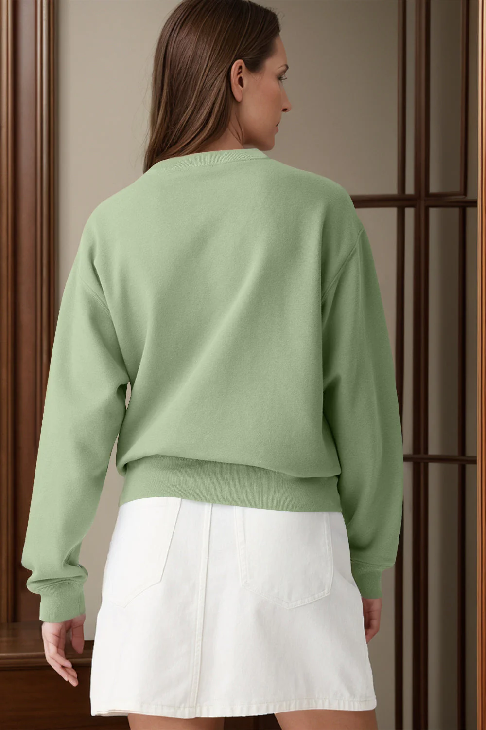 Round Neck Long Sleeve Sweatshirt - Image 12