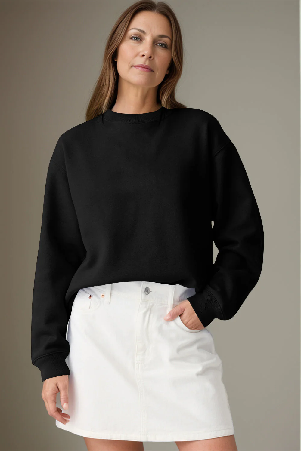 Round Neck Long Sleeve Sweatshirt - Image 8