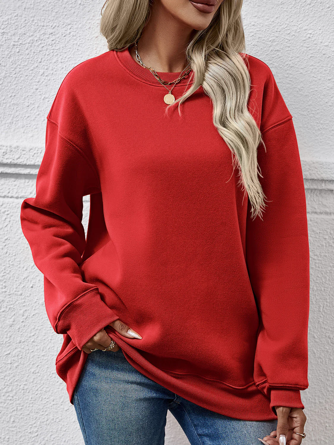 Round Neck Long Sleeve Sweatshirt - Image 17