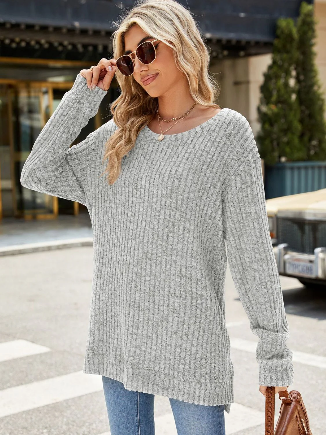 Round Neck Long Sleeve T-Shirt - Image 14