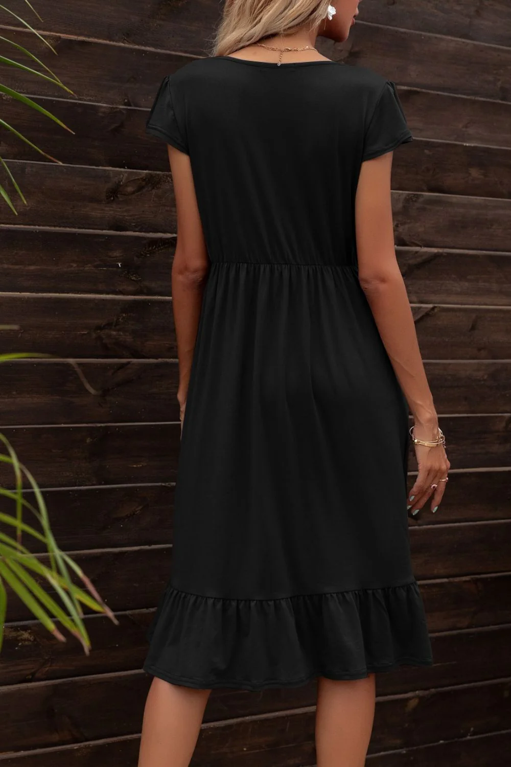 Round Neck Ruffle Hem Pocket Dress - Image 2