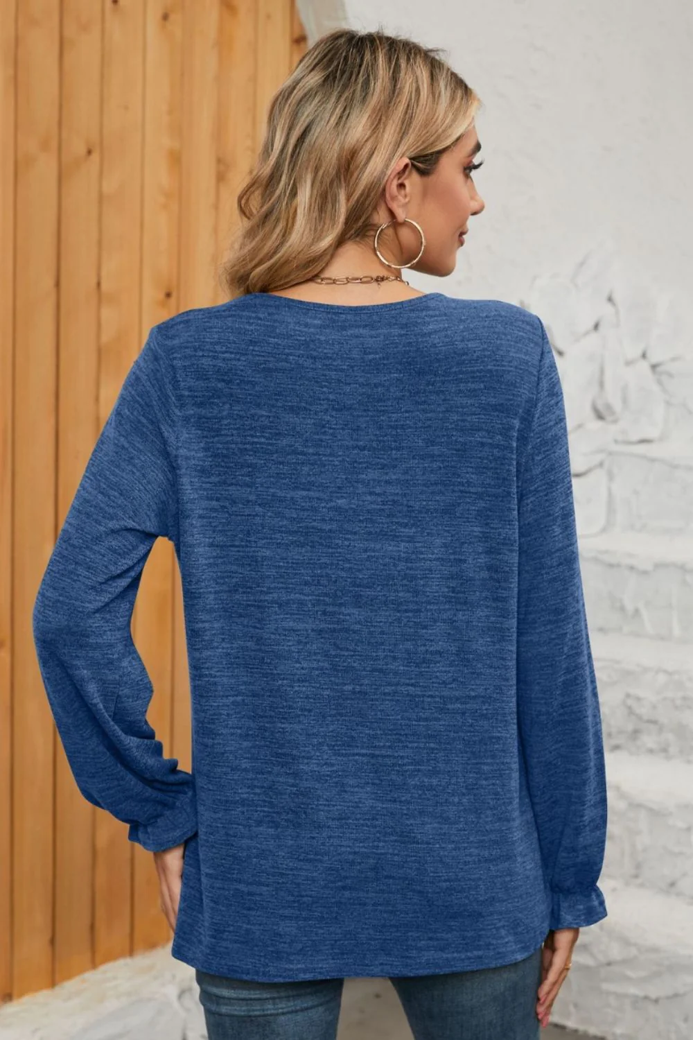 Ruched Round Neck Flounce Sleeve T-Shirt - Image 11