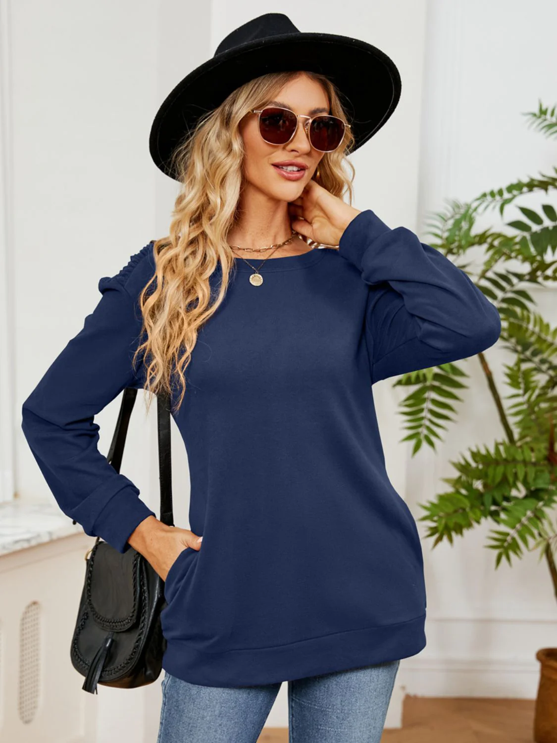 Ruched Shoulder Round Neck Long Sleeve Sweatshirt - Image 28