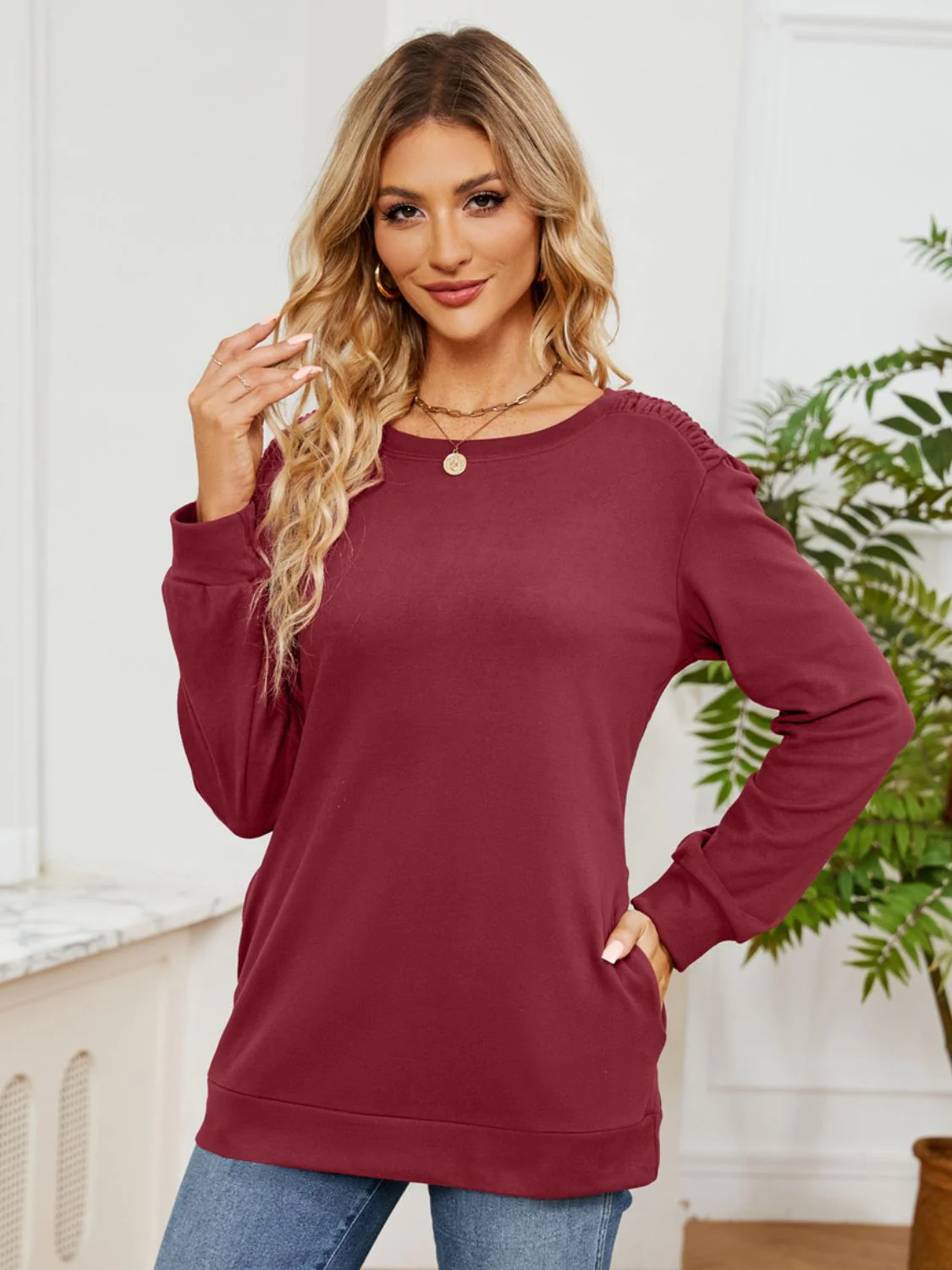 Ruched Shoulder Round Neck Long Sleeve Sweatshirt - Image 7