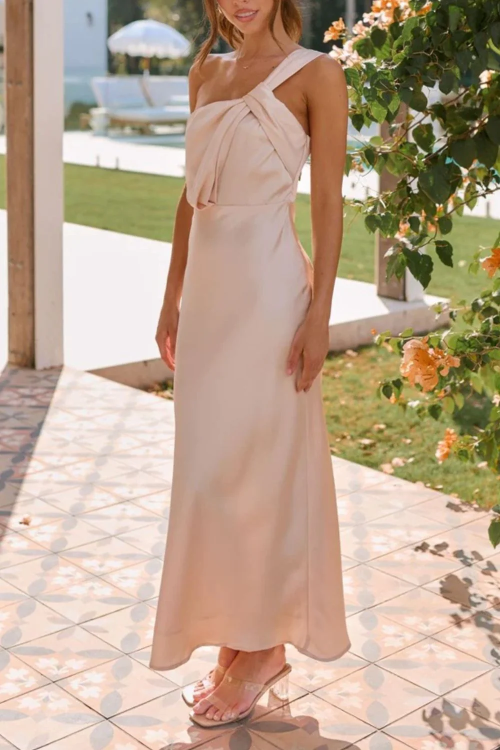 Ruched Single Shoulder Sleeveless Maxi Dress - Image 4