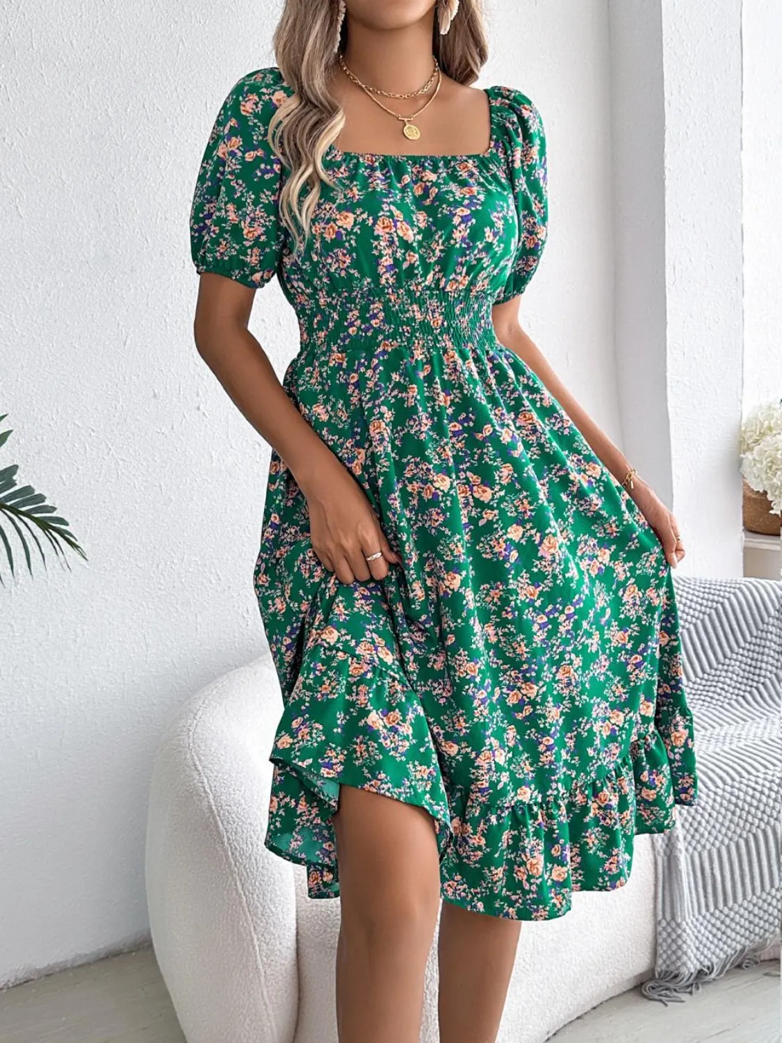Ruffled Hem Floral Puff Sleeve Dress - Image 11