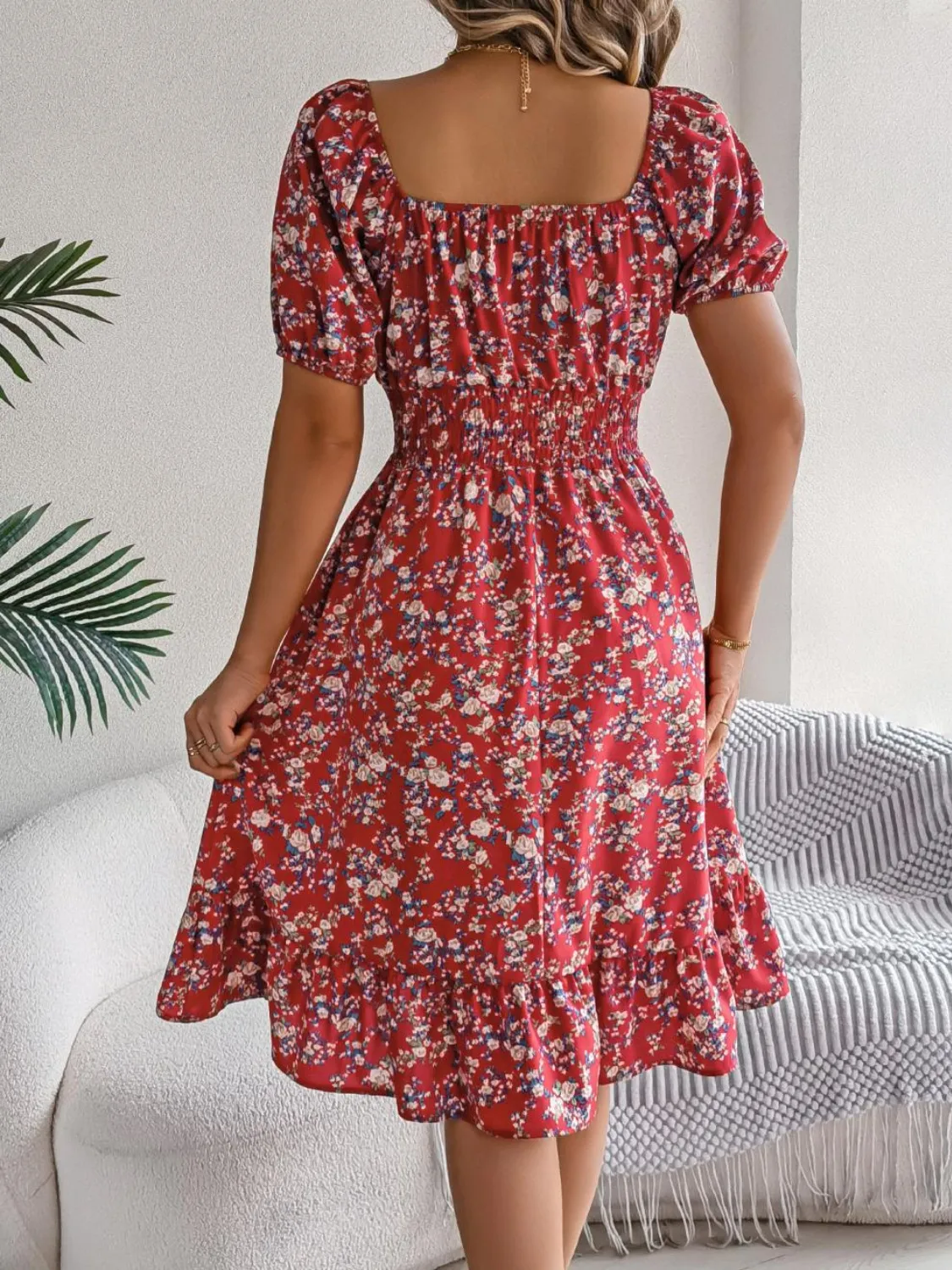 Ruffled Hem Floral Puff Sleeve Dress - Image 16