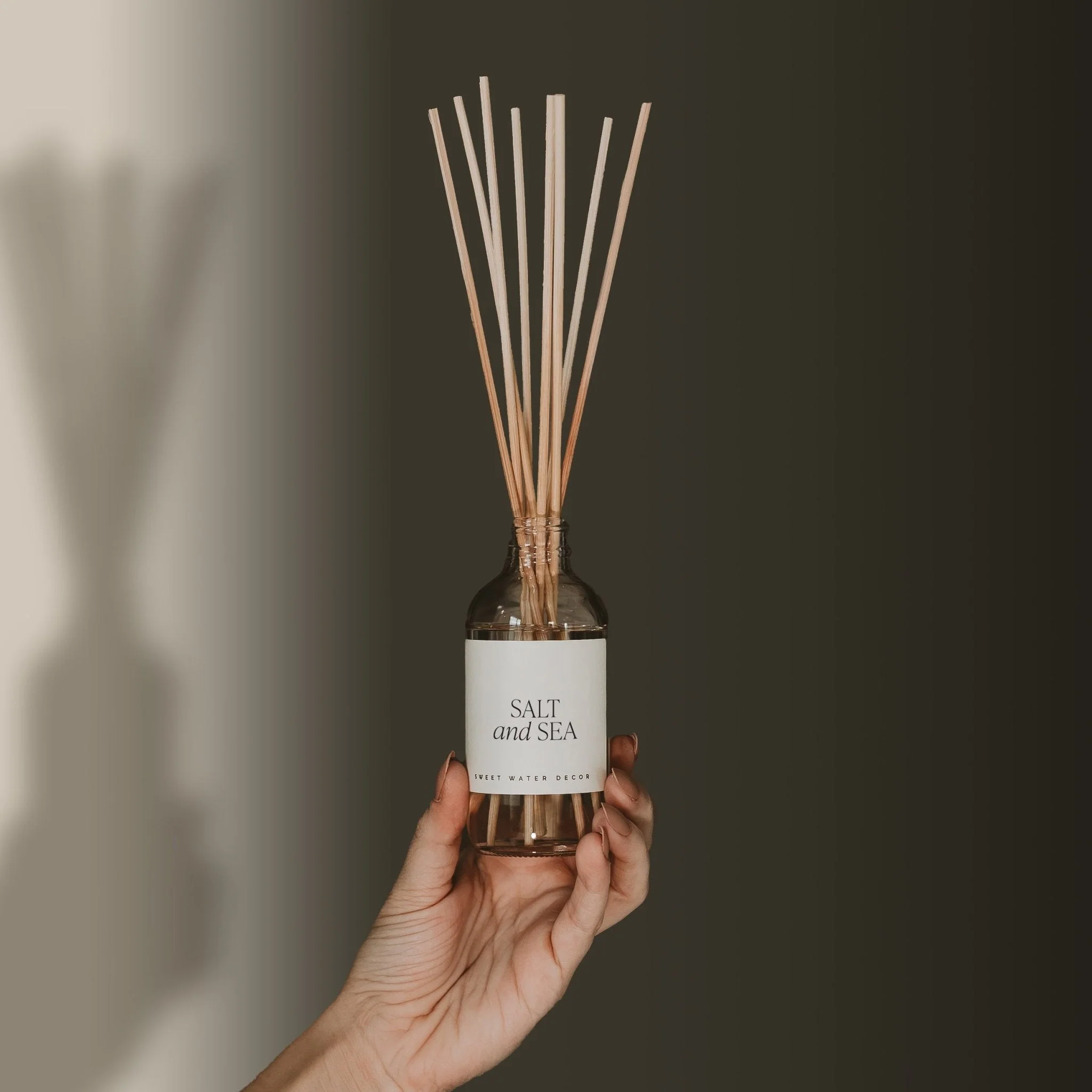 Salt and Sea Clear Reed Diffuser by Sweet Water Decor - Image 8