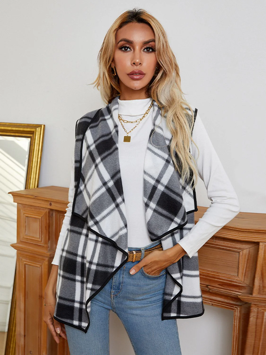 Shiny Plaid Open Front Vest - Image 3