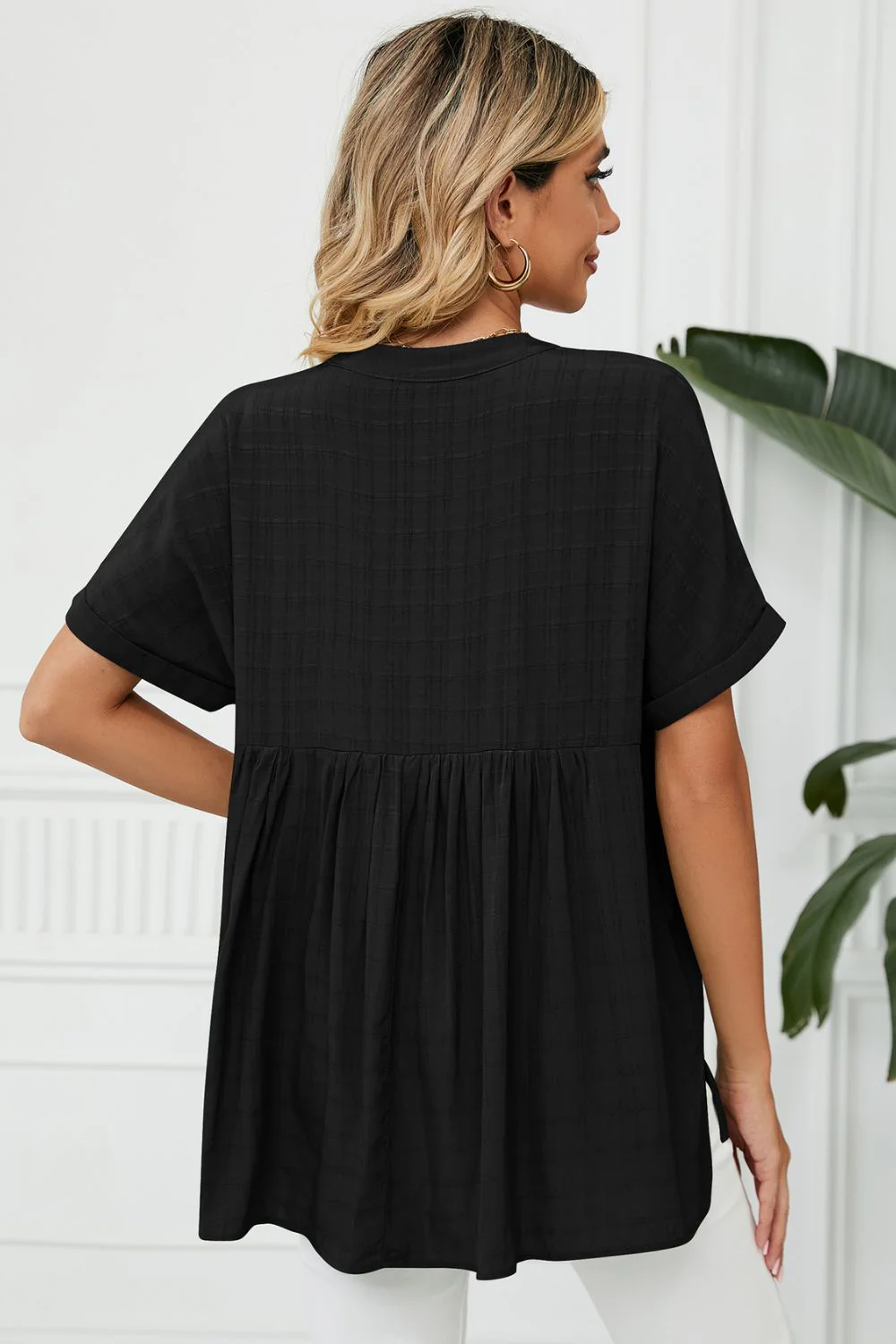 Side Slit Notched Neck Cuffed Short Sleeve Blouse - Image 15