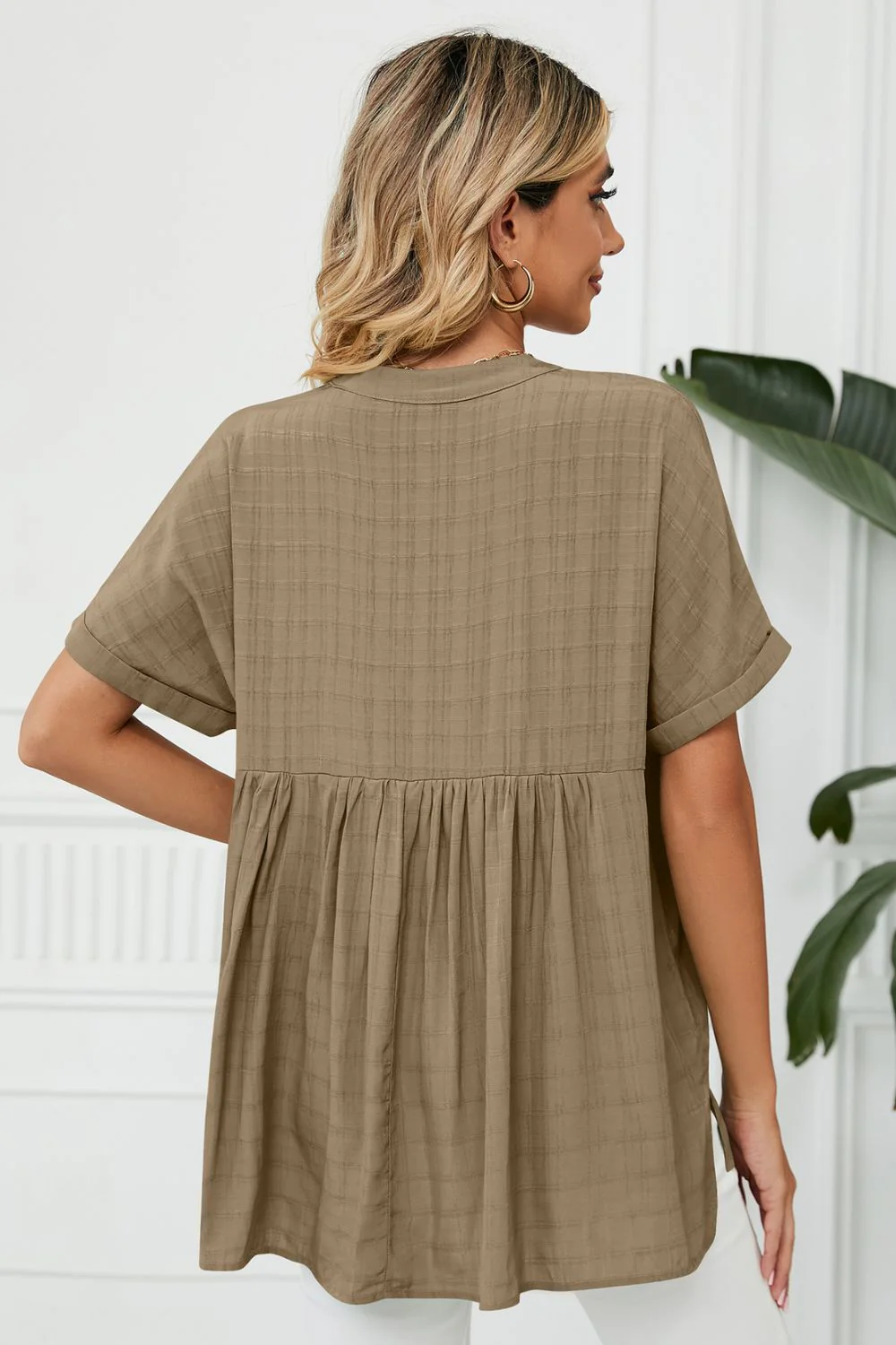 Side Slit Notched Neck Cuffed Short Sleeve Blouse - Image 9
