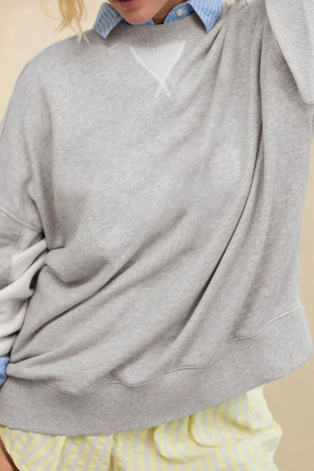 Side Slit Round Neck Long Sleeve Sweatshirt - Image 12