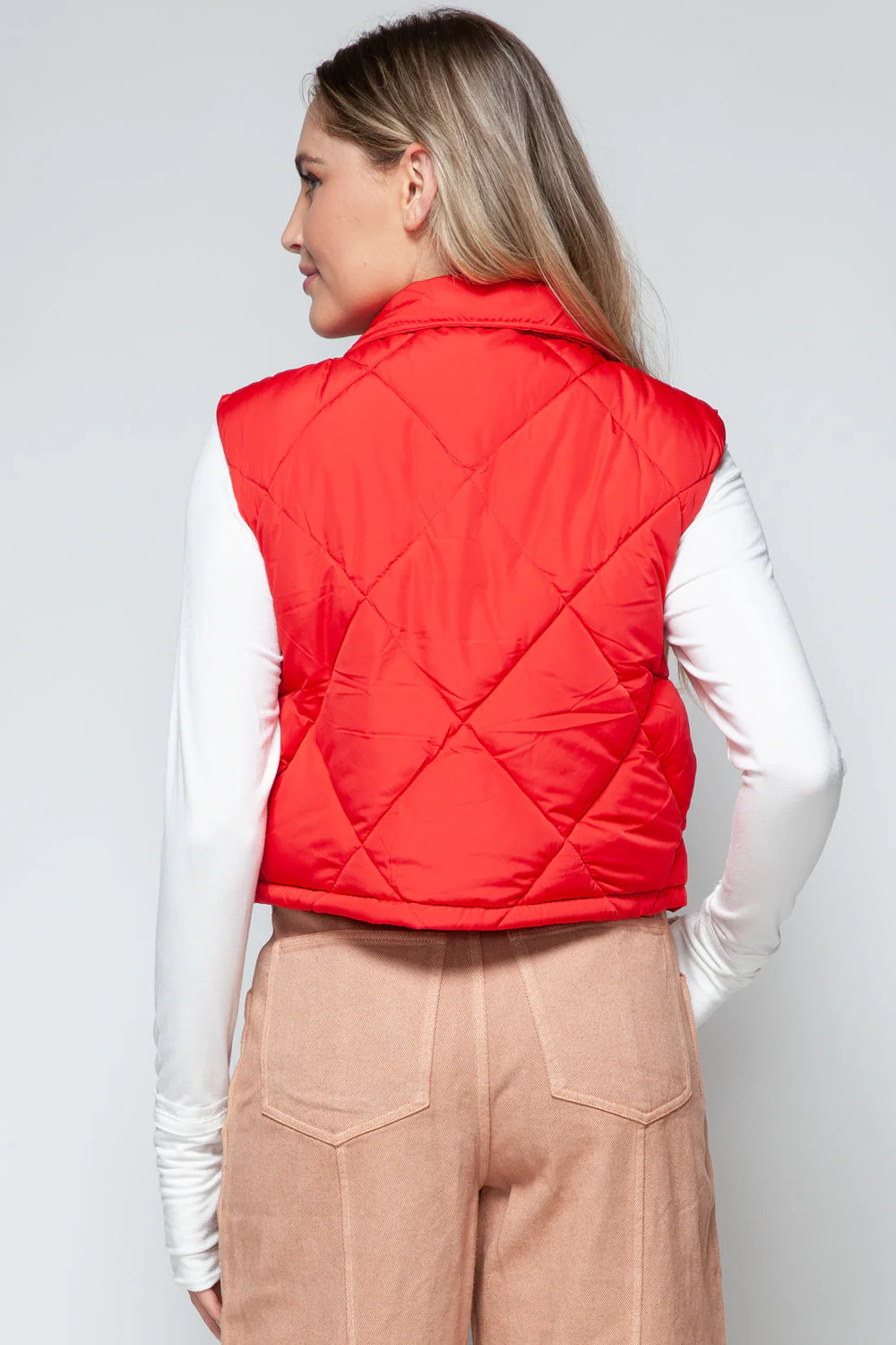 Snobbish Snap Down Quilted Crop Vest - Image 3