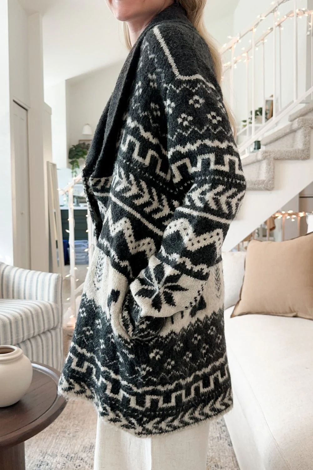 Snowflakes Collared Neck Long Sleeve Cardigan - Image 2