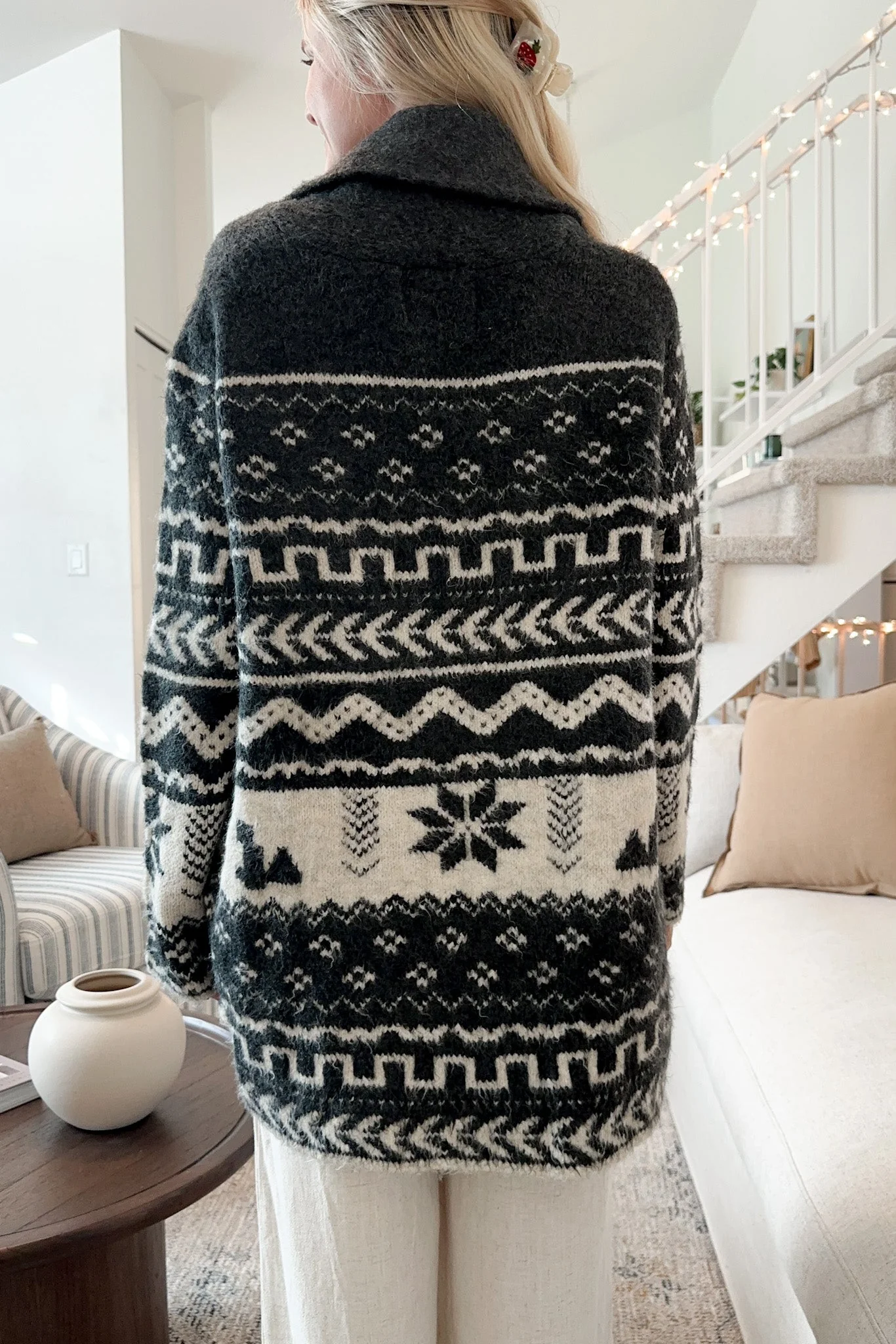 Snowflakes Collared Neck Long Sleeve Cardigan - Image 3