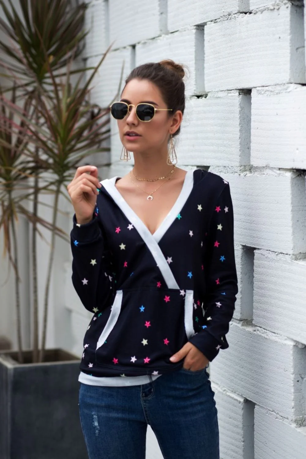 Star Print Kangaroo Pocket Hoodie - Image 2