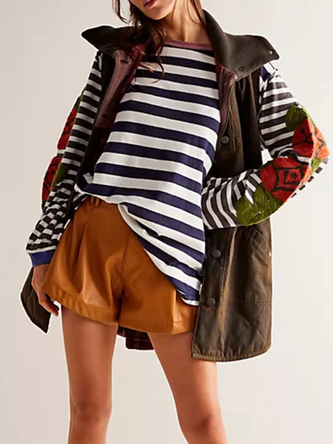 Striped Round Neck Long Sleeve Sweatshirt - Image 8