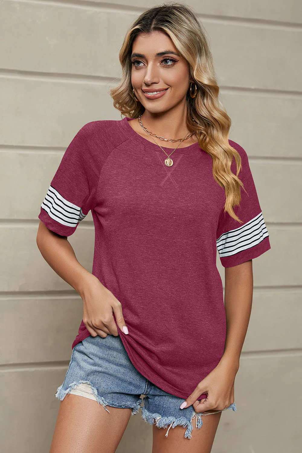 Striped Round Neck Short Sleeve T-Shirt - Image 13