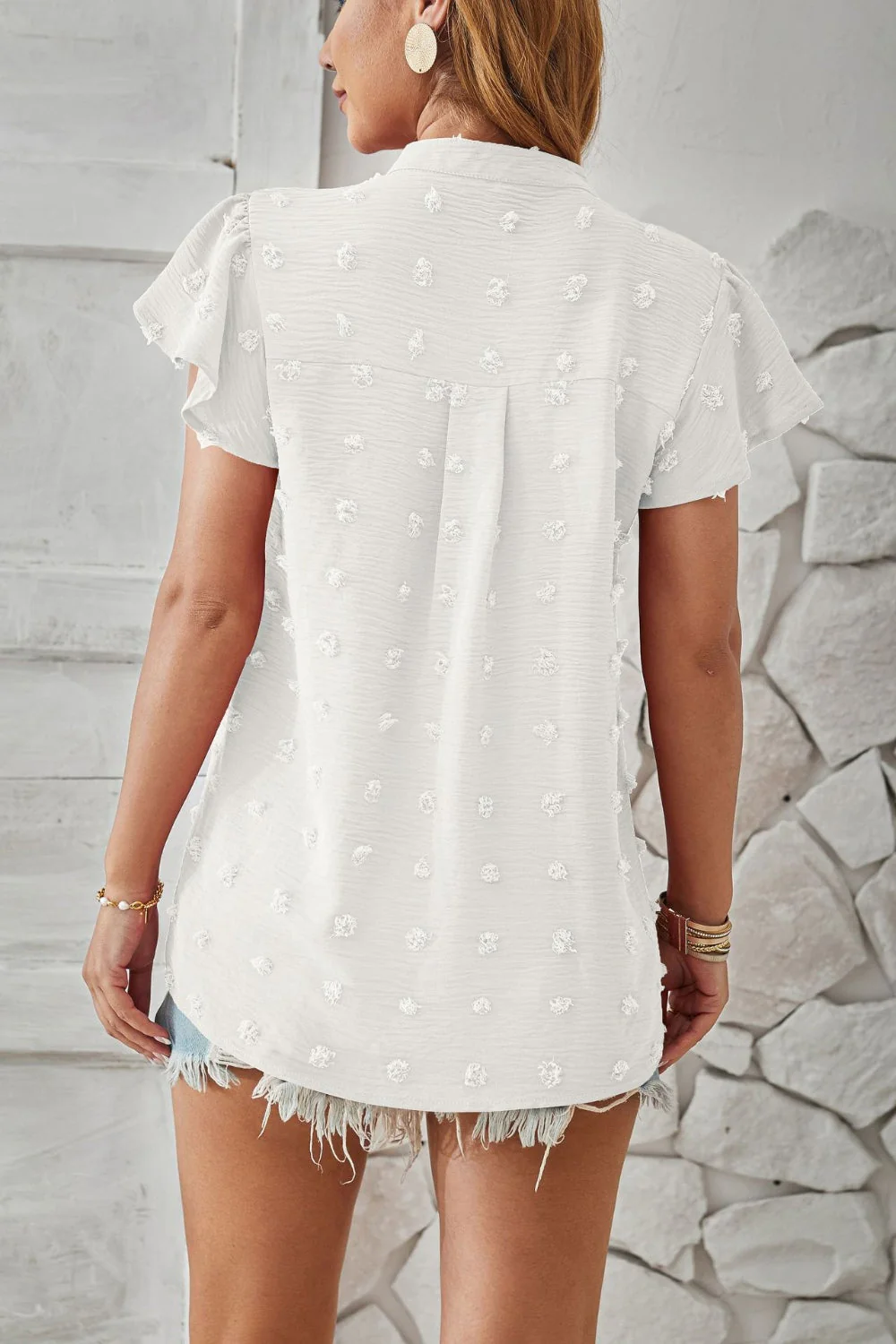 Swiss Dot Notched Cap Sleeve T-Shirt - Image 15