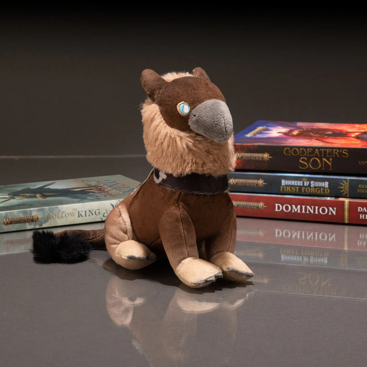 Takara Tomy: Warhammer - Gryph Hound Balthas Plush - Image 4