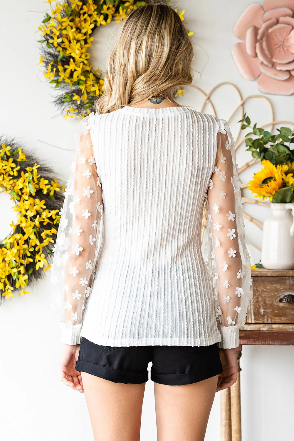 Textured Applique Long Sleeve Blouse - Image 12