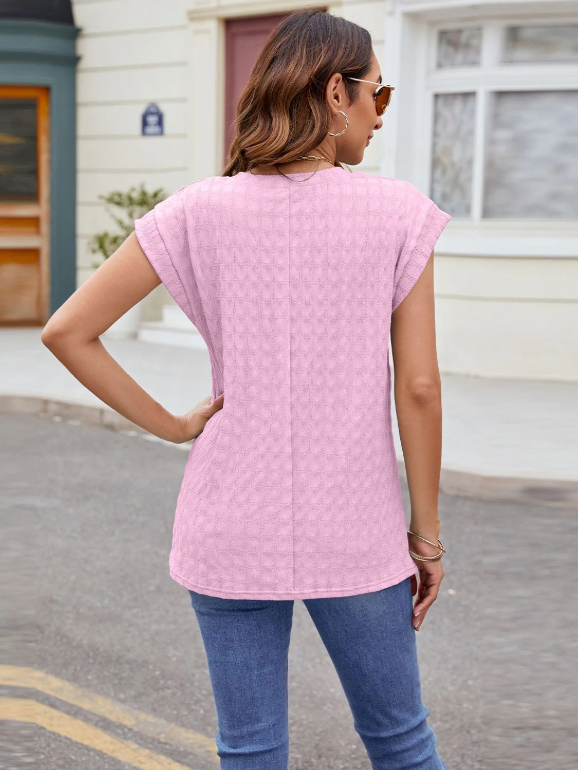 Textured Round Neck Cap Sleeve T-Shirt - Image 11