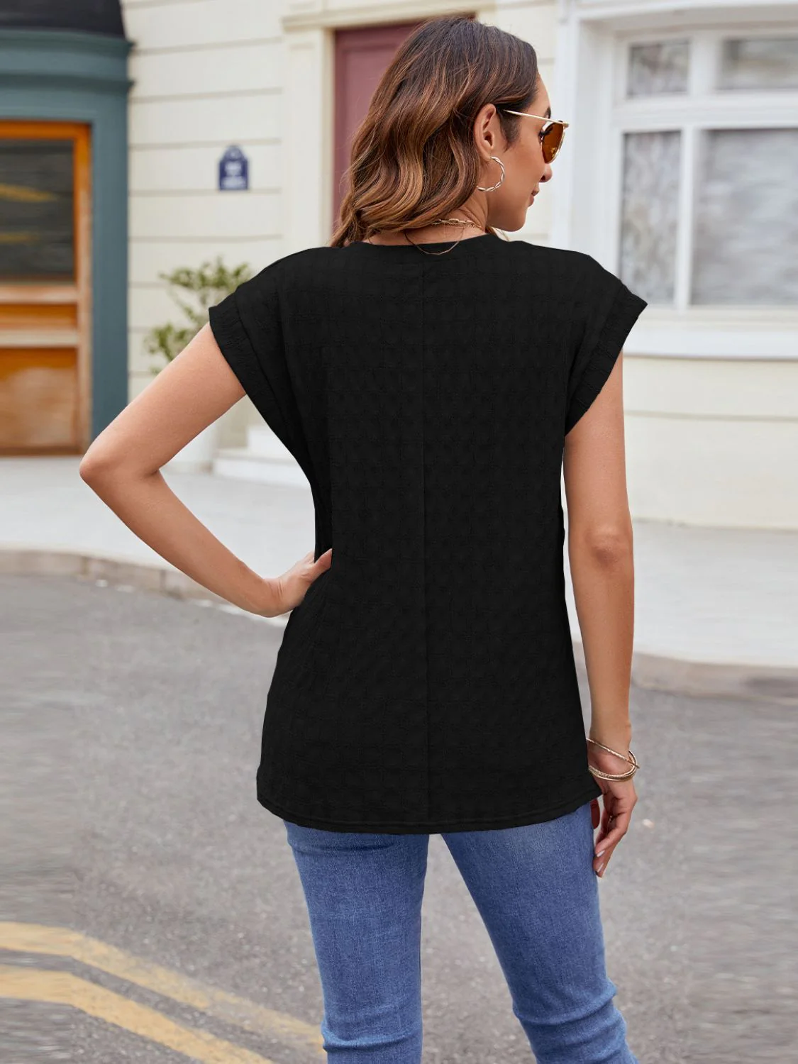Textured Round Neck Cap Sleeve T-Shirt - Image 27